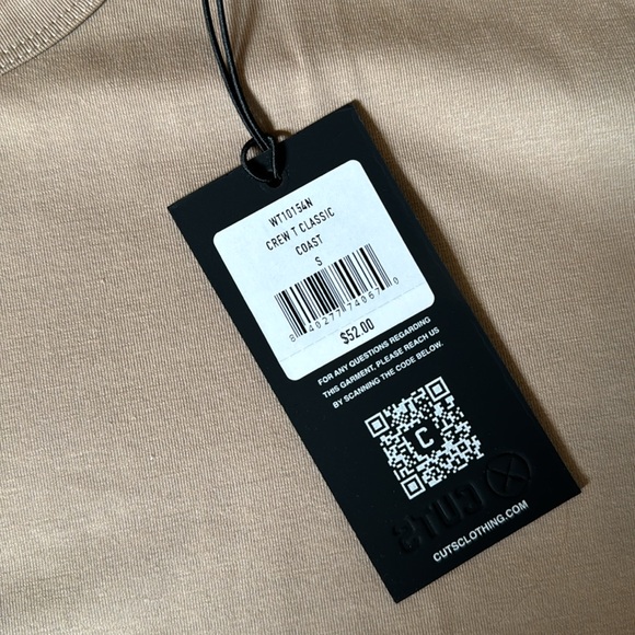 Almost Friday Tee - Picture 3 of 5